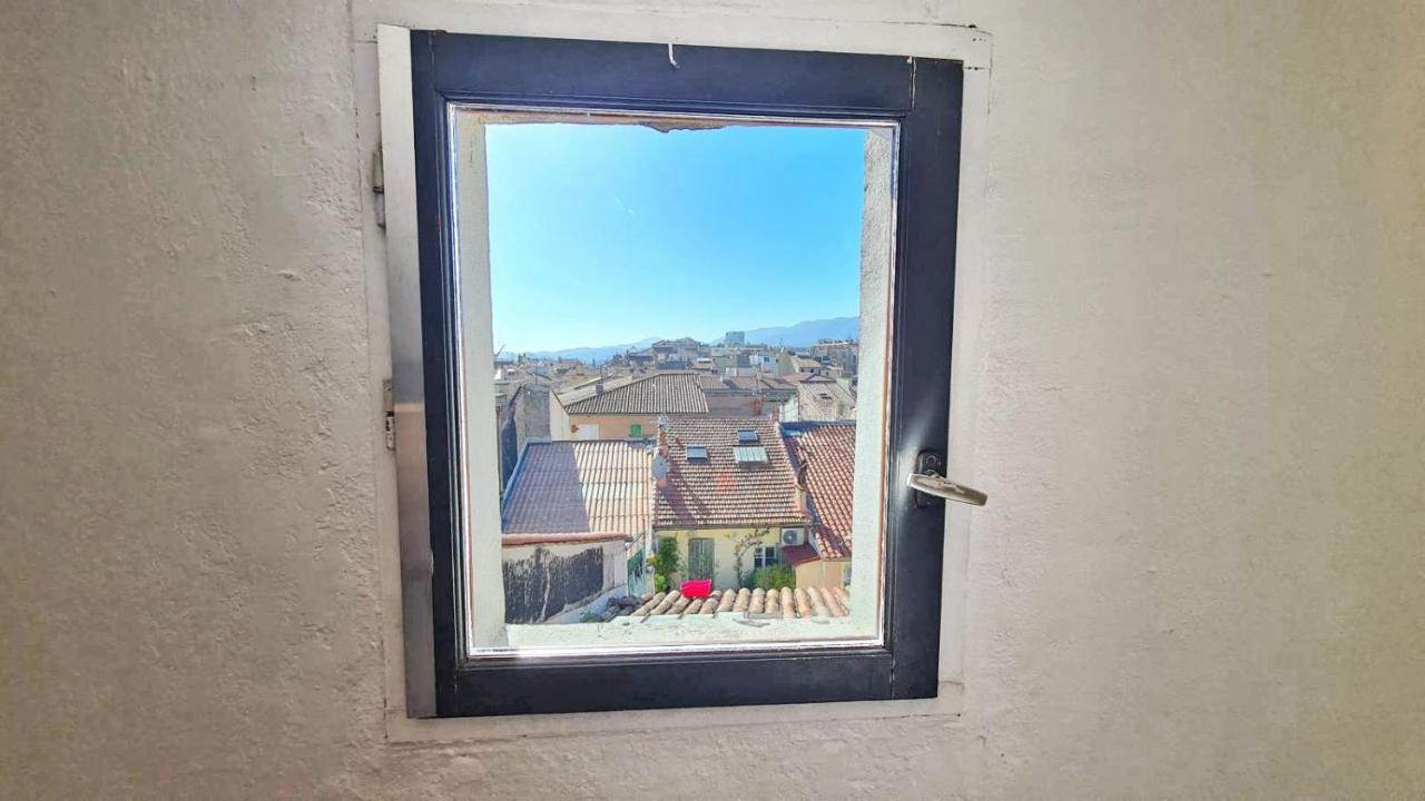 Gregbnb - T2 Climatise Mezzanine - Atypique - Centre Ancien Toulon Exterior photo